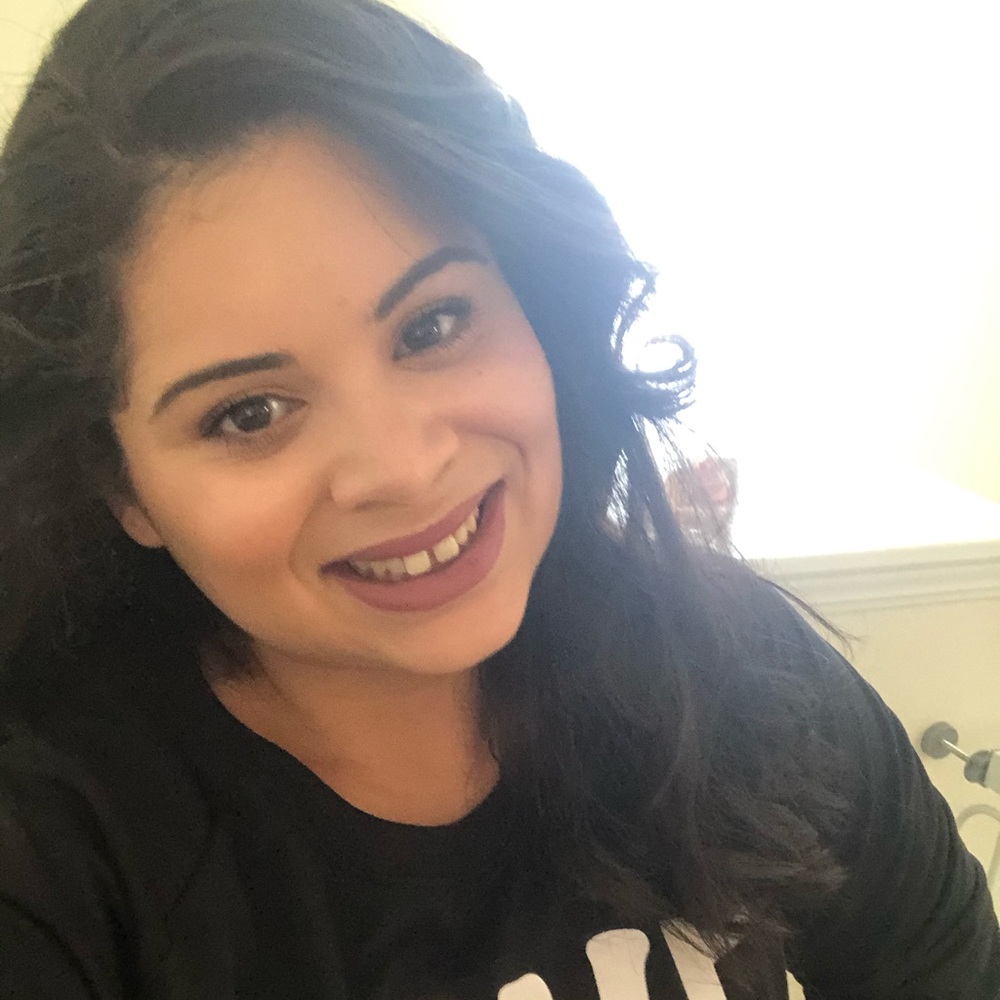 Meet your Posher, Jenie